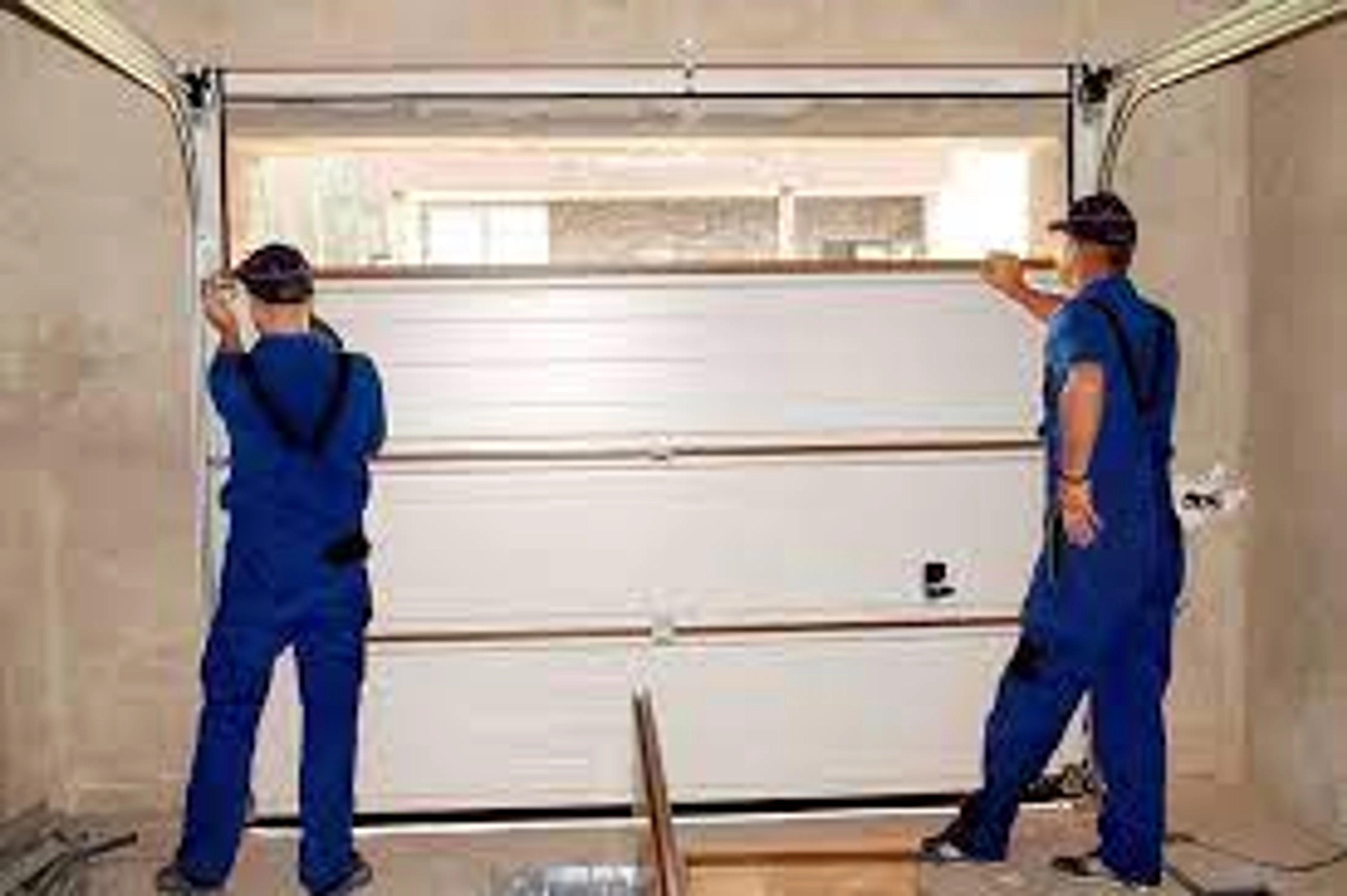 Comment remplacer les panneaux d’une porte sectionnelle ?