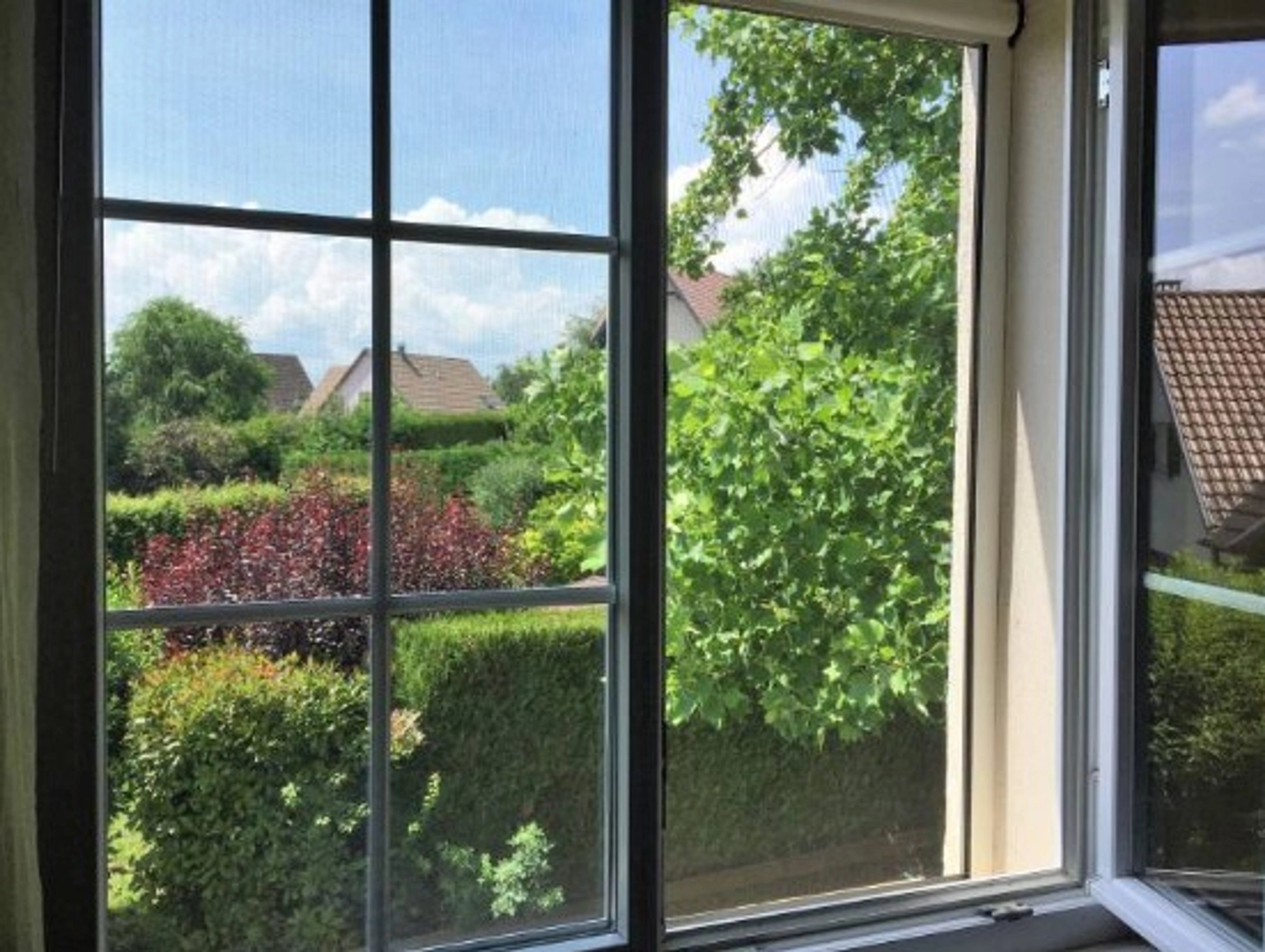 Prix pose moustiquaire enroulable : Tarifs et pose