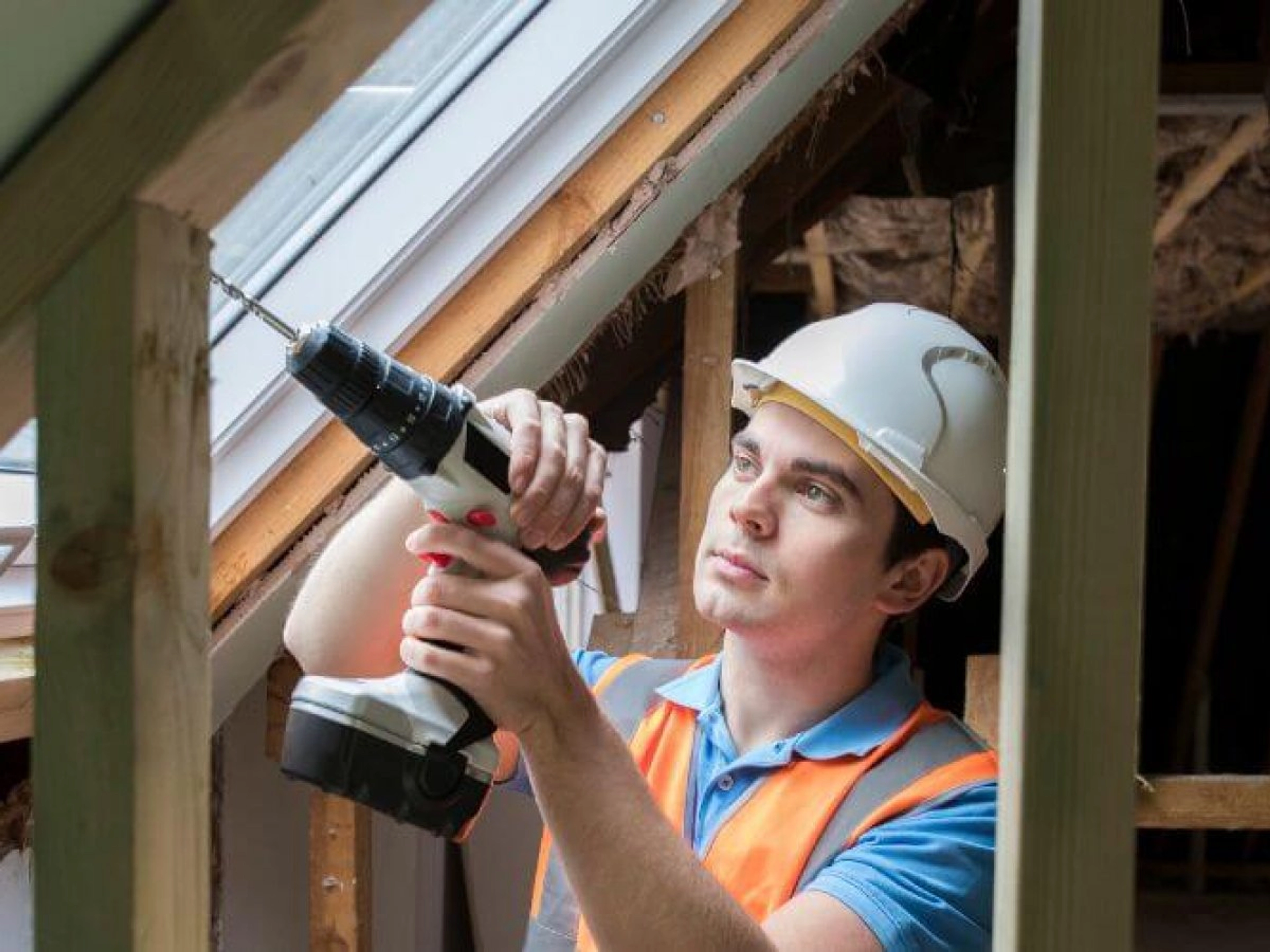 Comment réparer un store Velux ?