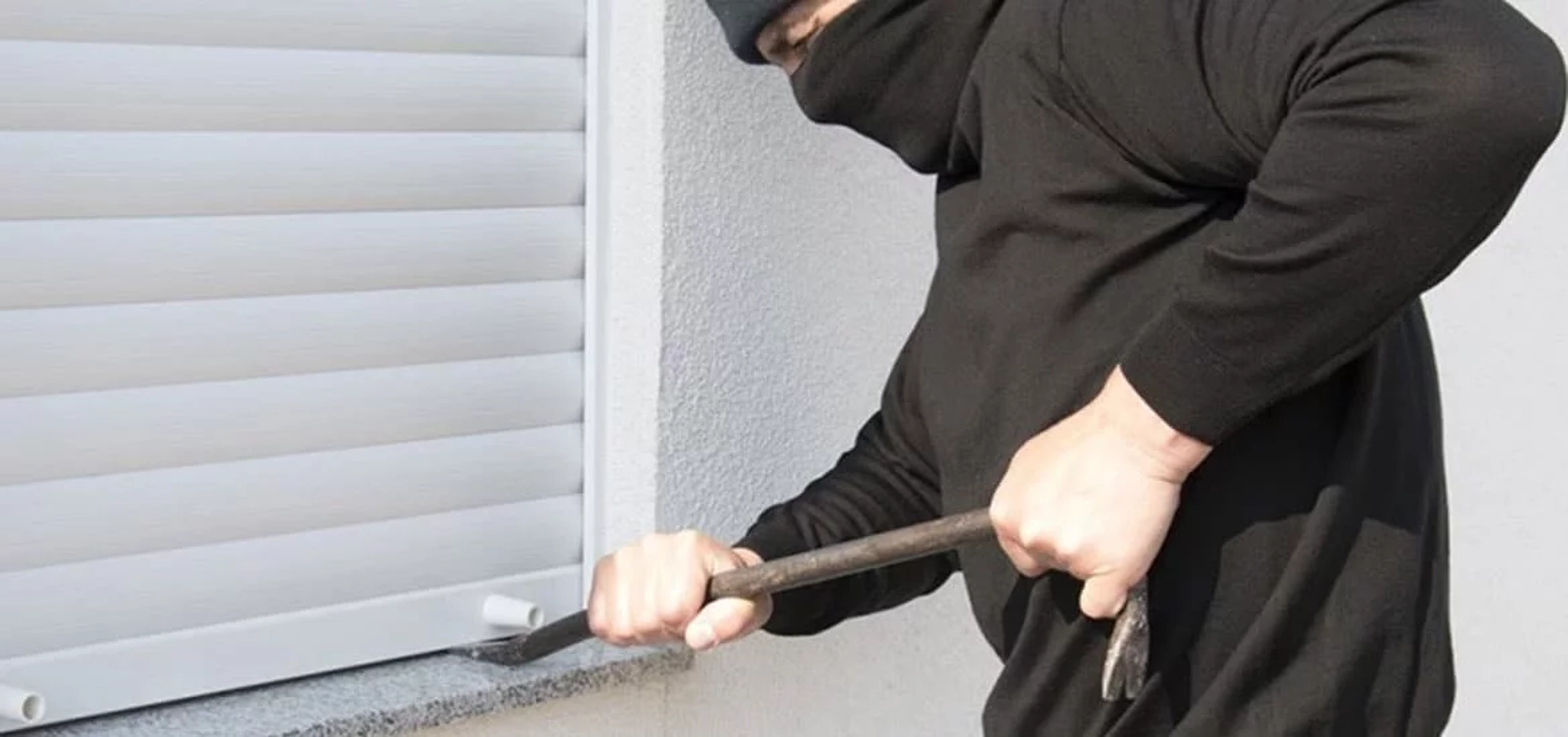 Comment sécuriser un volet roulant ?