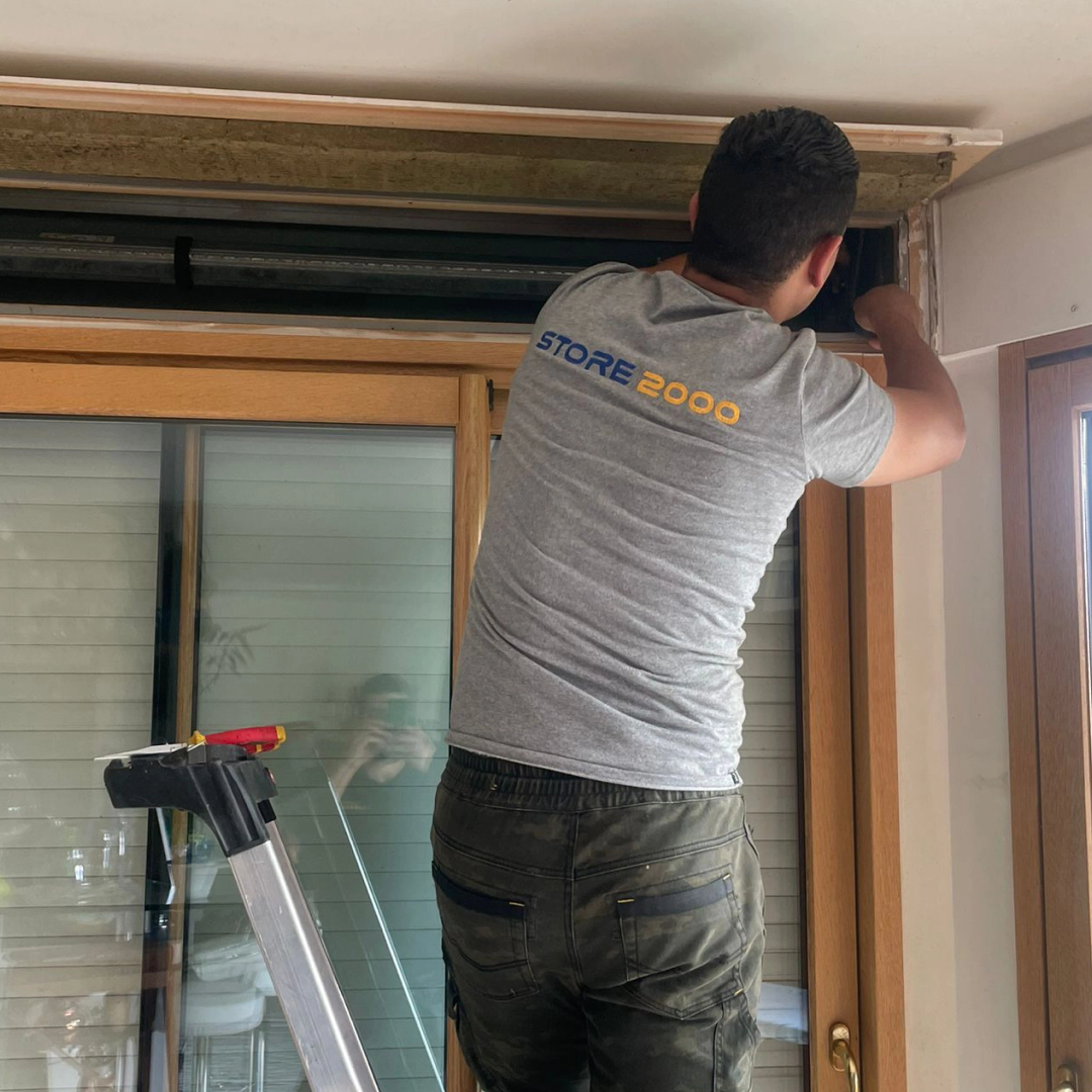 Comment descendre un volet roulant électrique bloqué en haut