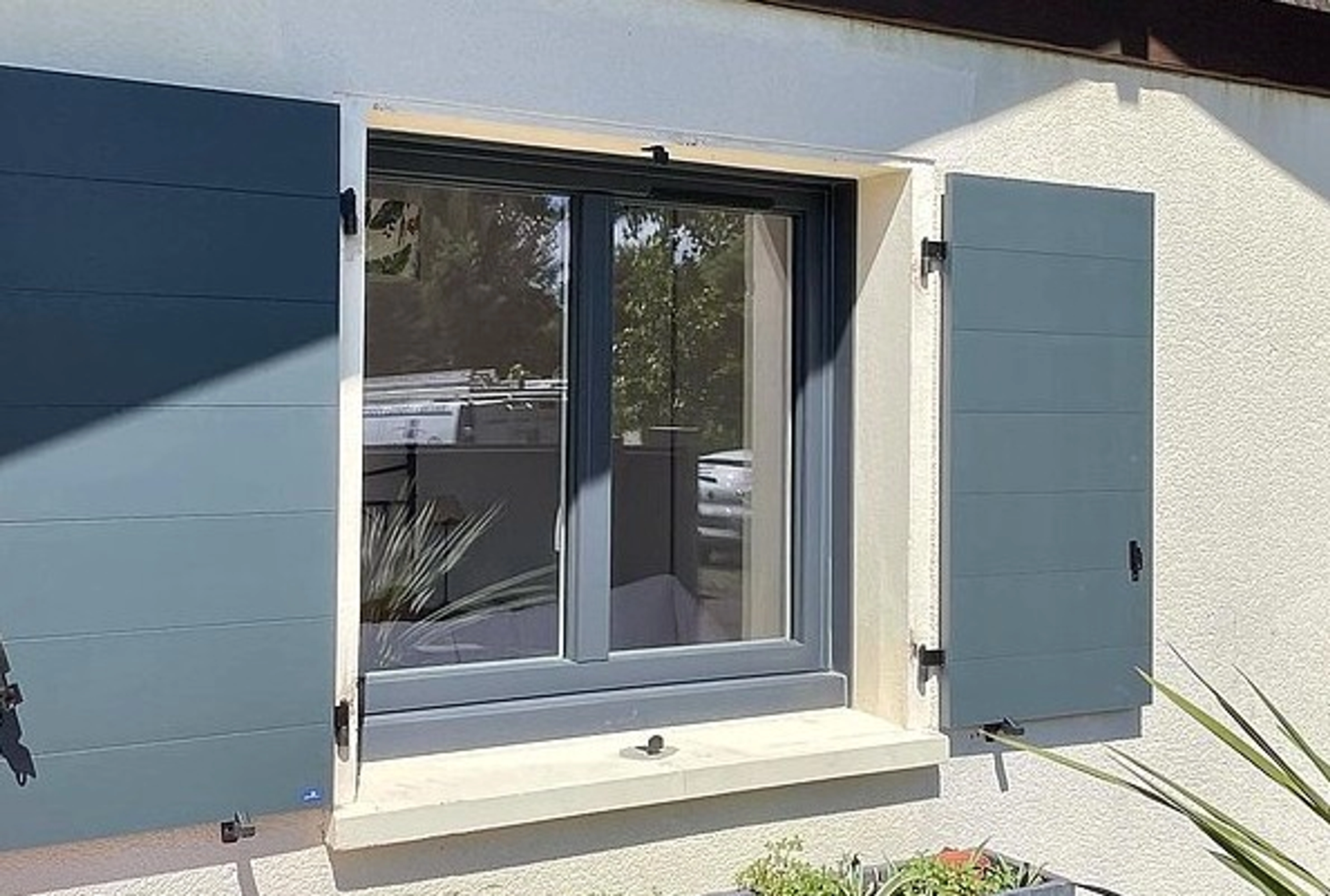 Inconvénients du volet battant aluminium : tout savoir