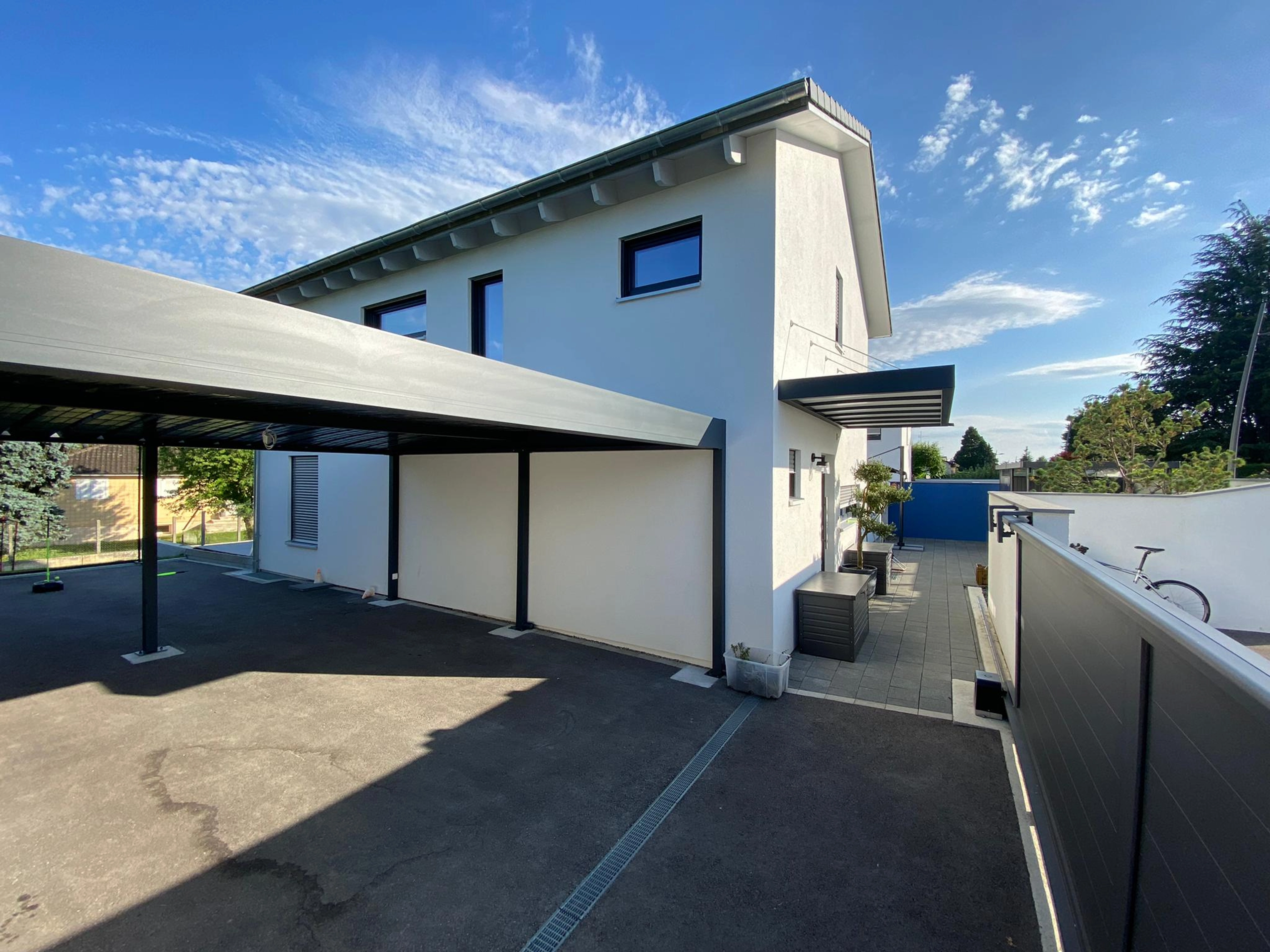 Porte de garage basculante qui frotte : Astuces