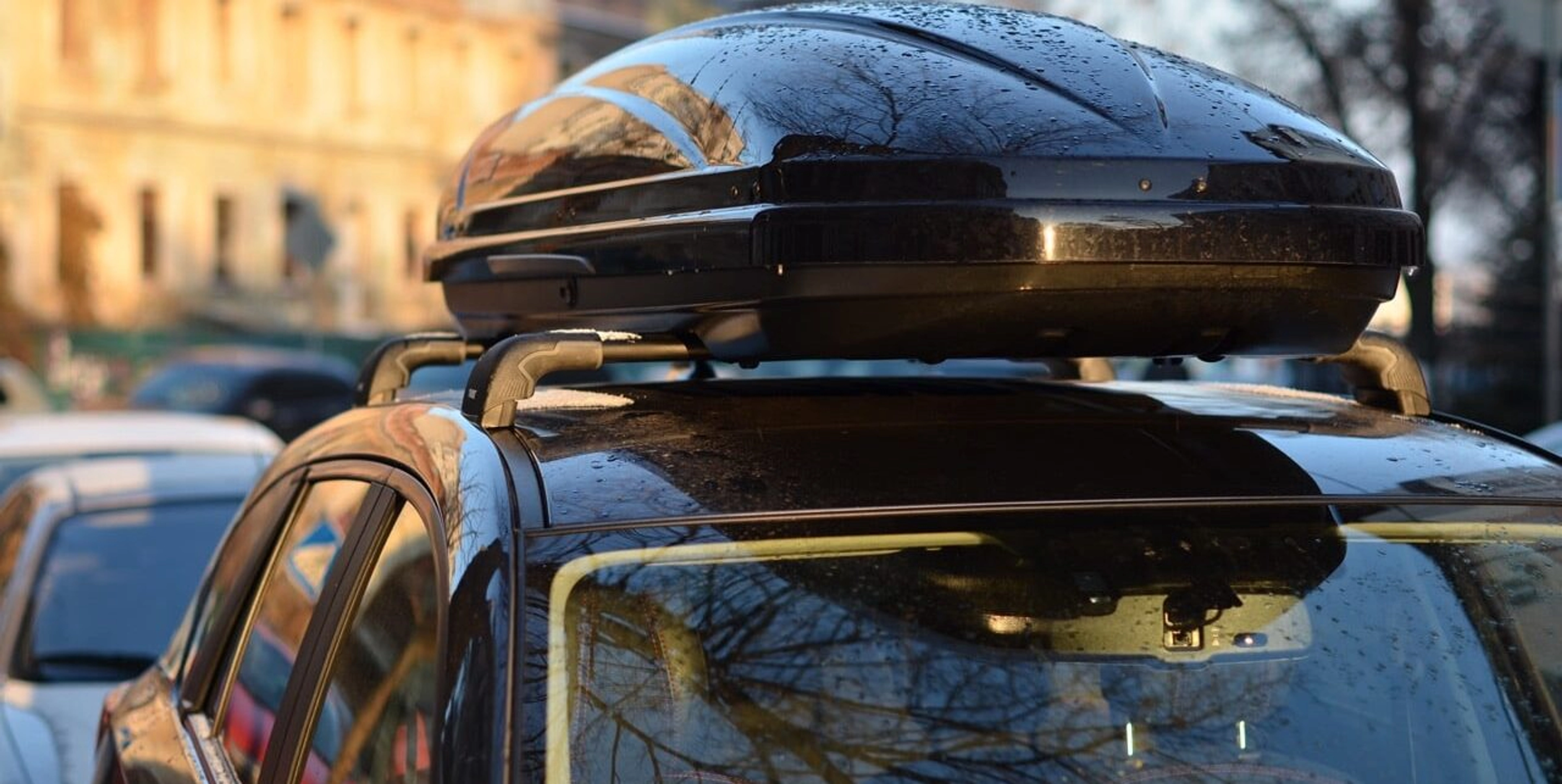 Changement serrure coffre de toit : comment y procéder ?