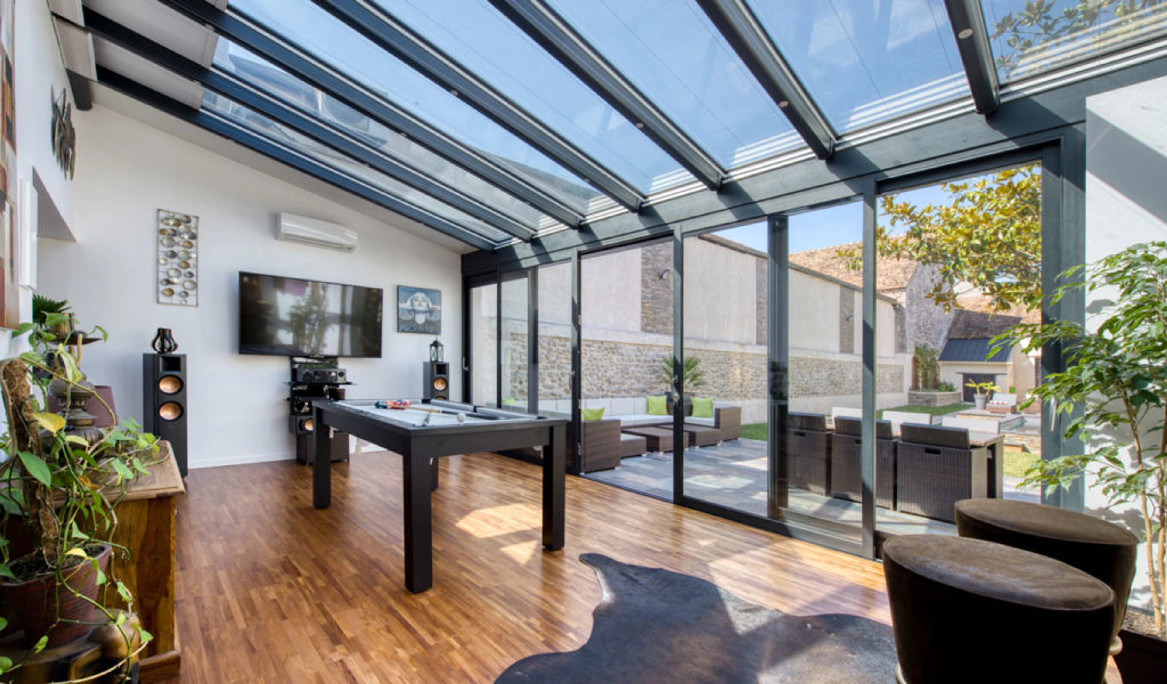 Réparer une véranda ancienne : astuces pro