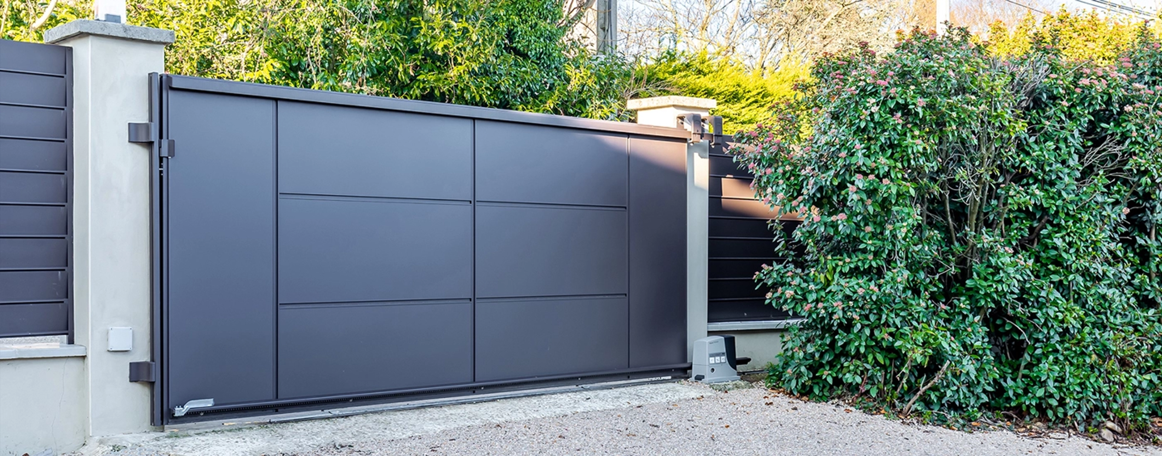 Comment effectuer la pose moteur portail coulissant somfy ?