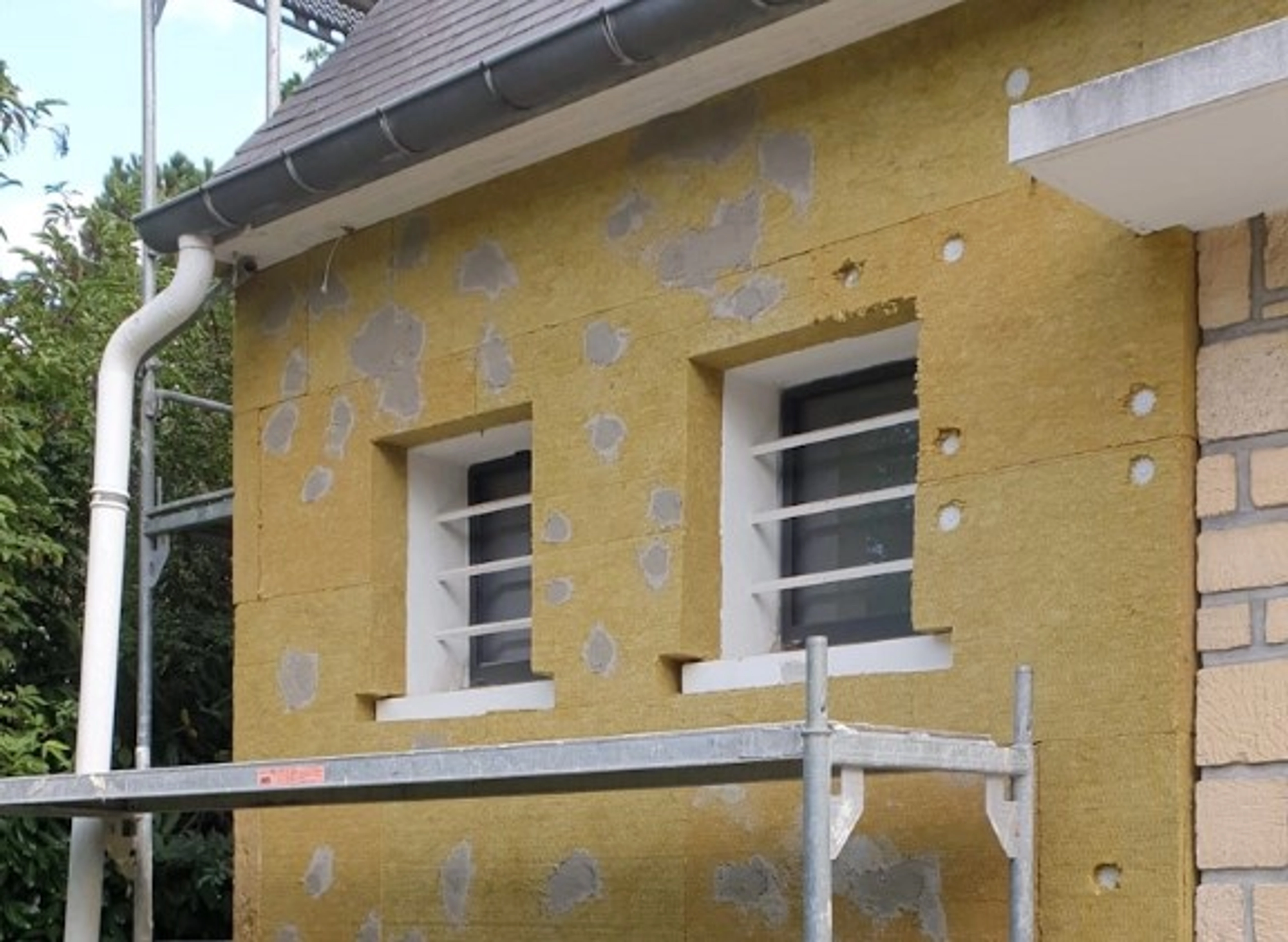 Maison sans volet : Que dit la loi ?