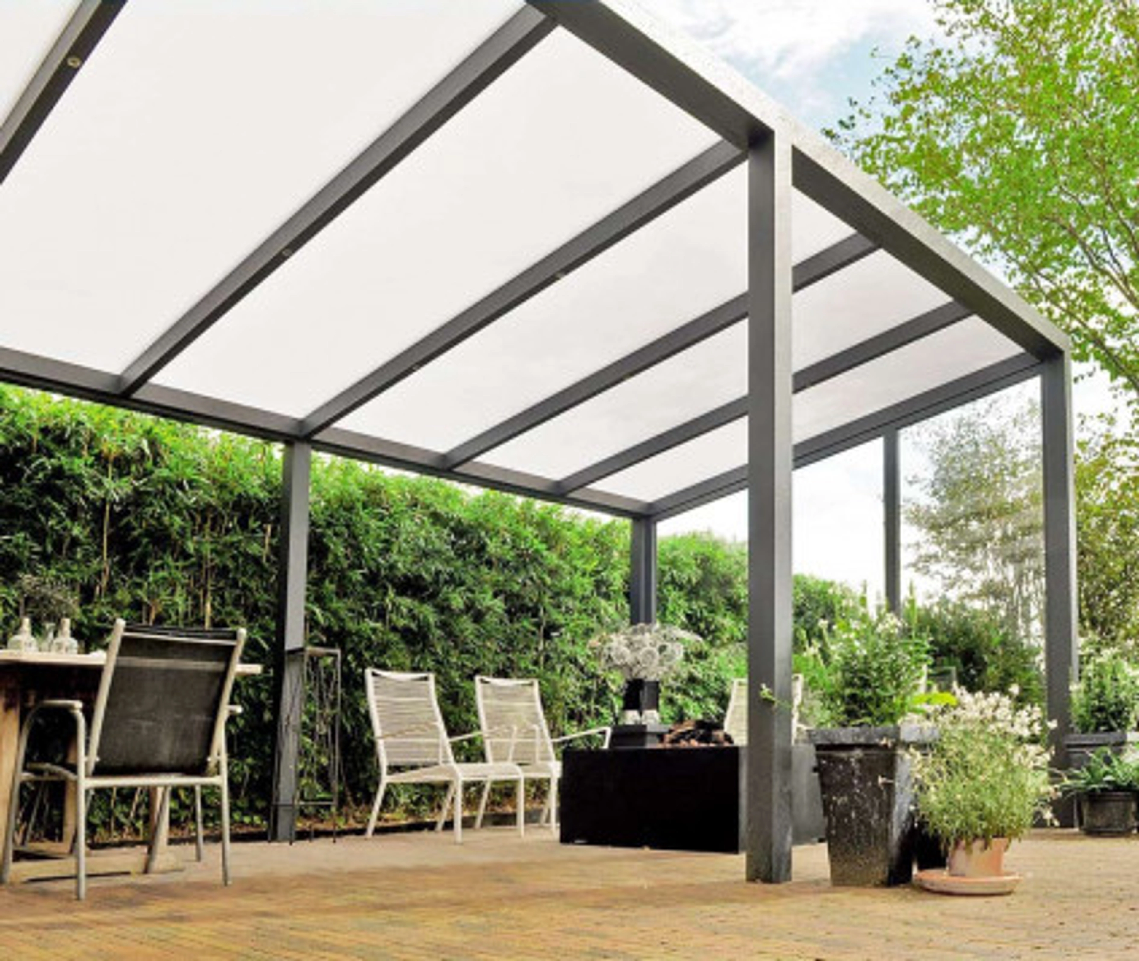 Fixation pergola dalle sur plot