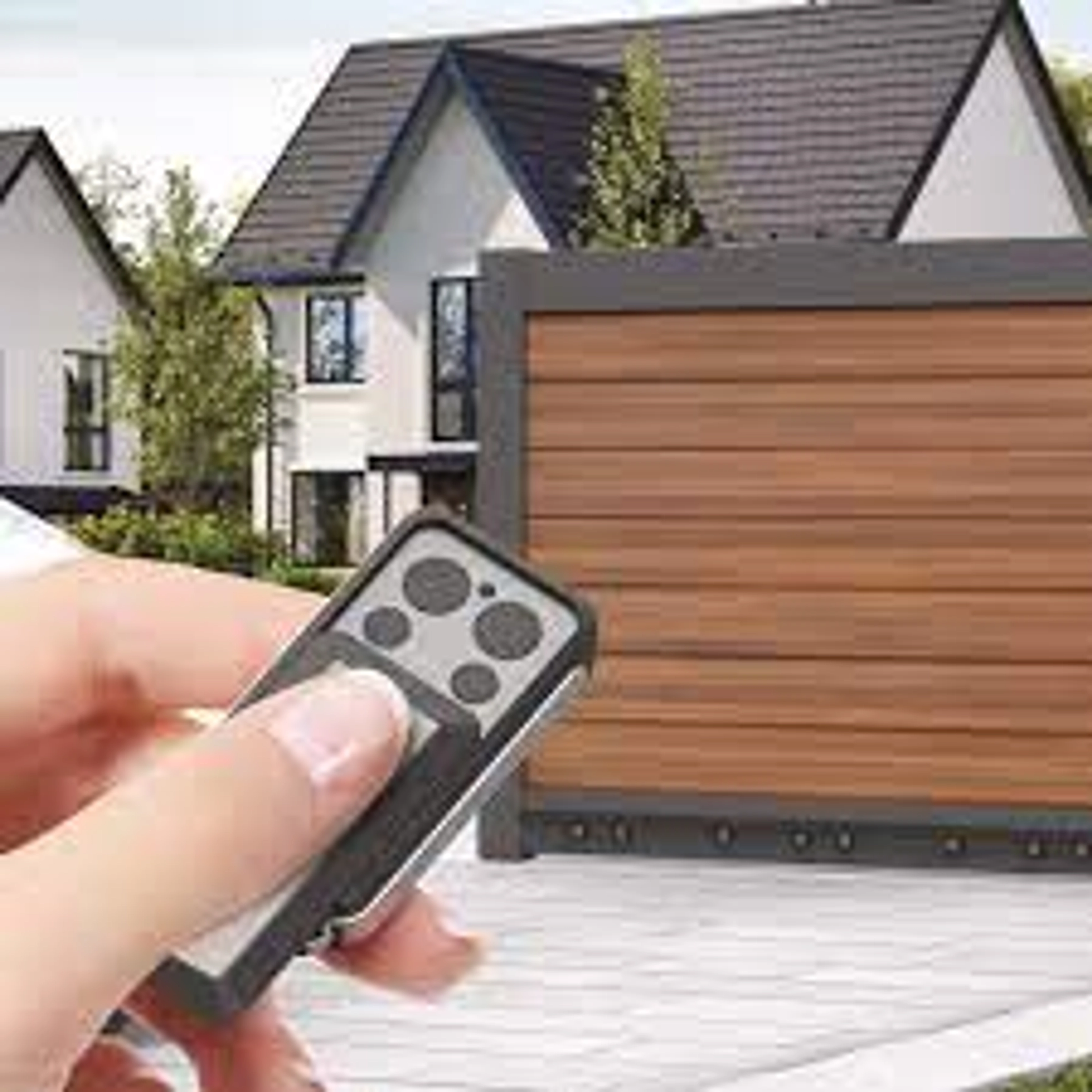 Comment ajouter une télécommande Somfy avec un moteur de portail ?