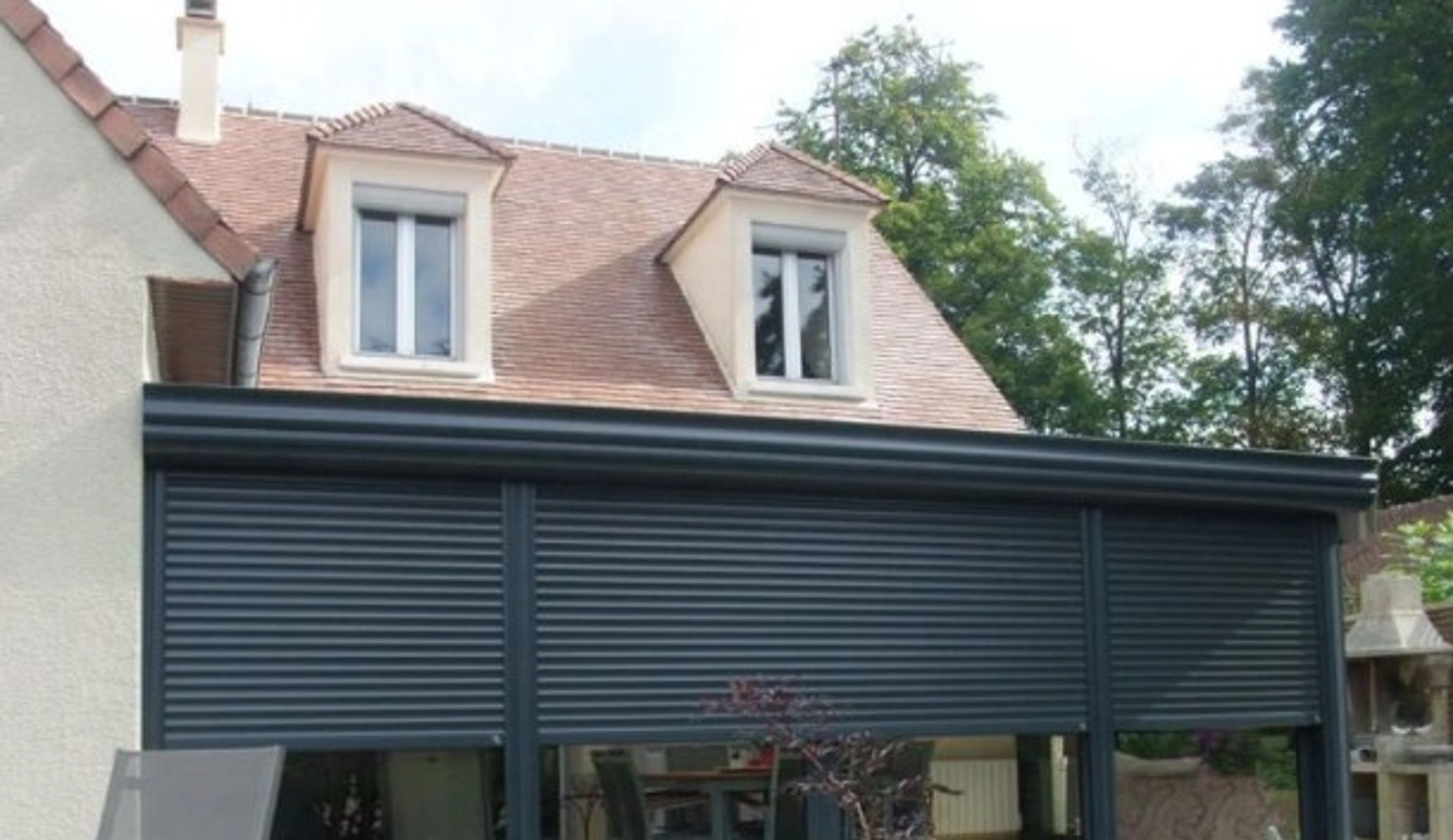 Prix volet roulant véranda extérieur : Pose et tarifs