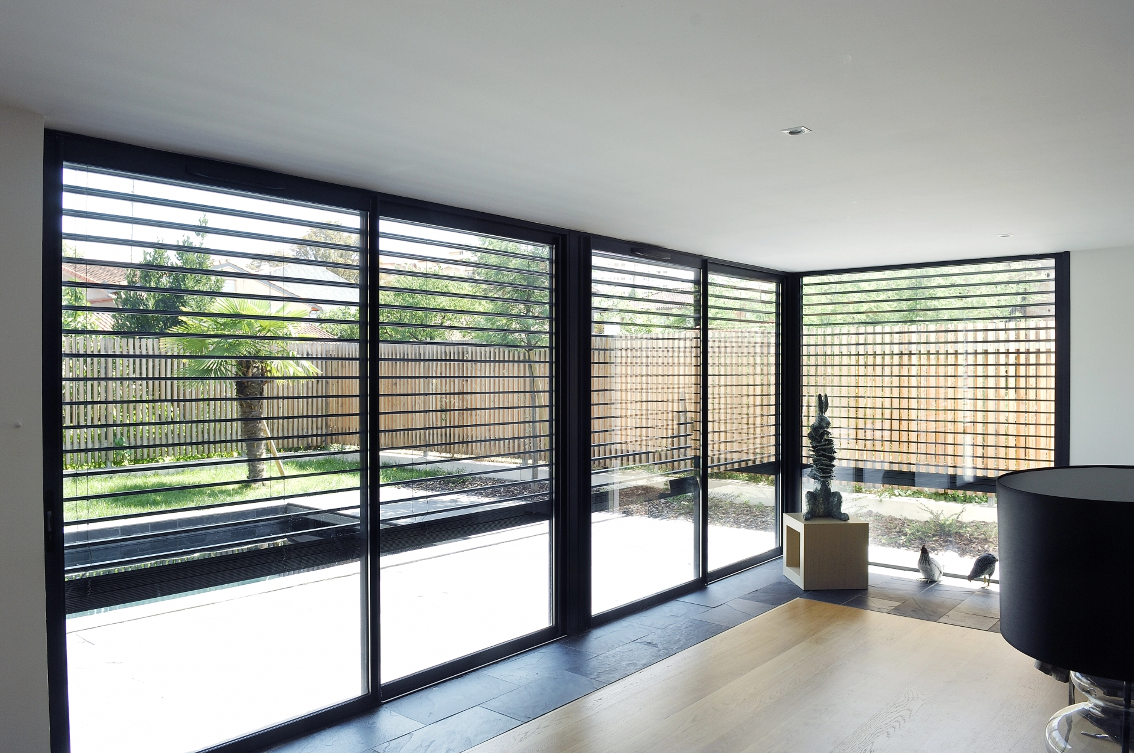 Avantages et inconvénients des volets roulants solaires