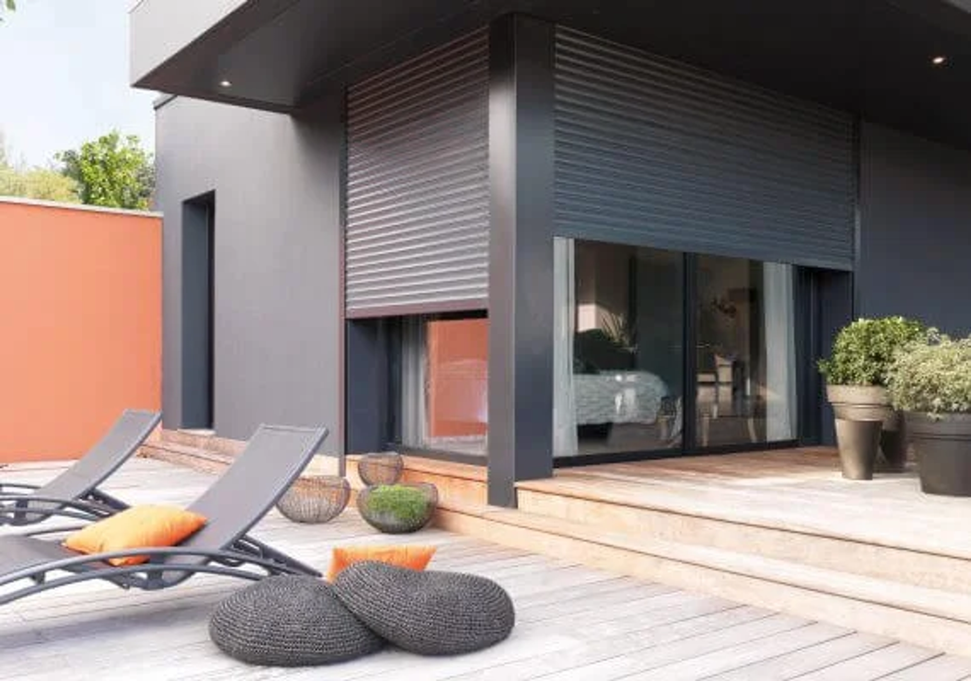 Faut-il poser les volets roulants avant ou après l’ITE ?