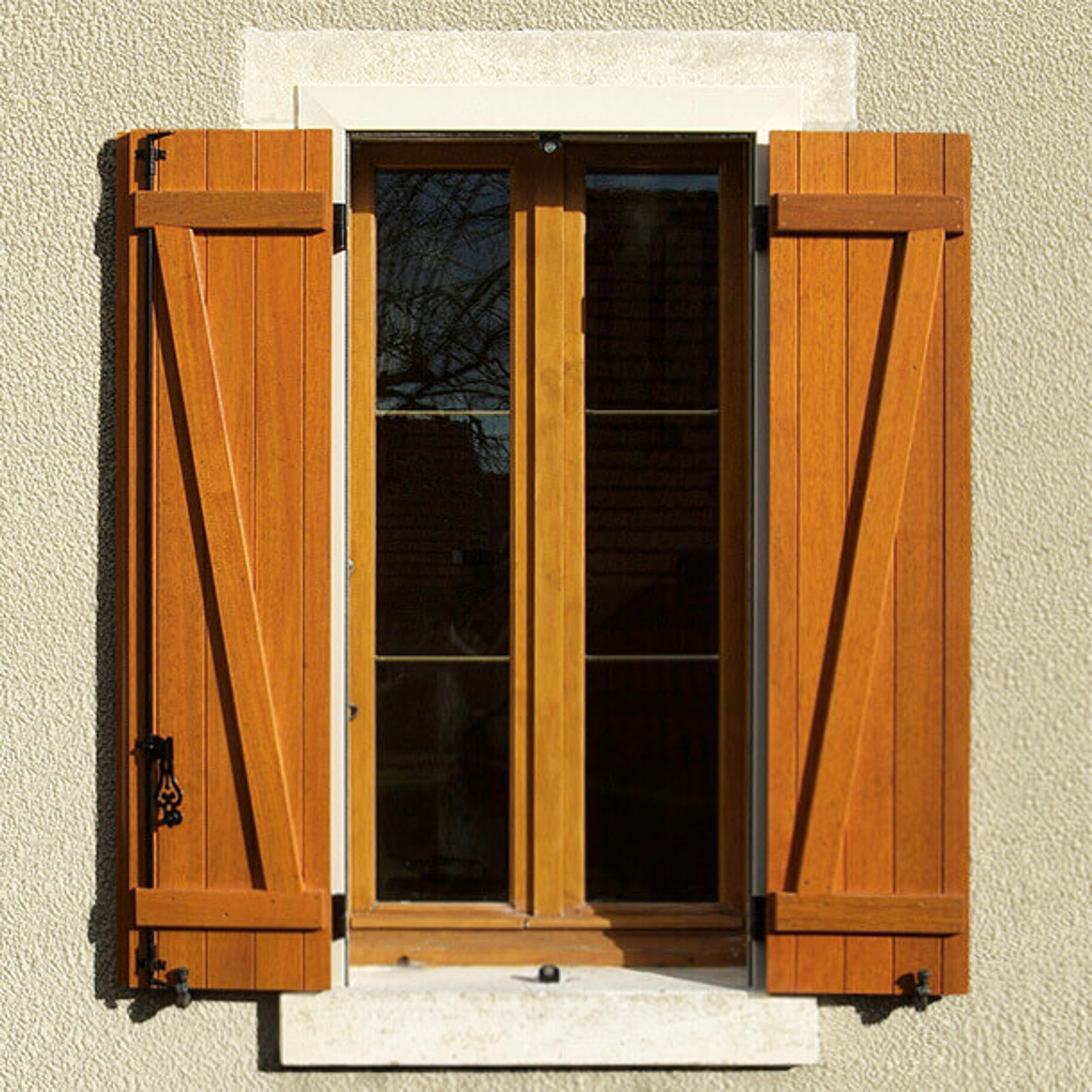 Combien coûte un volet composite ?