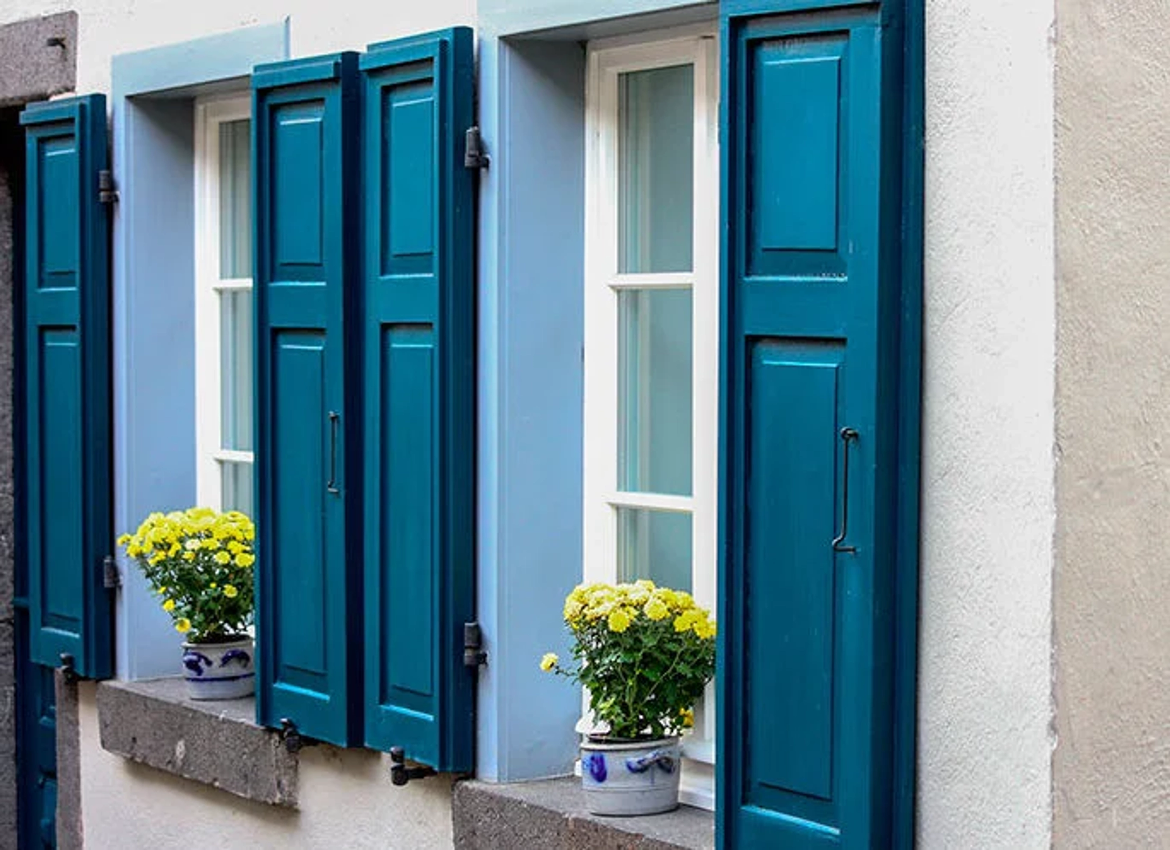 Combien coûte un volet composite ?