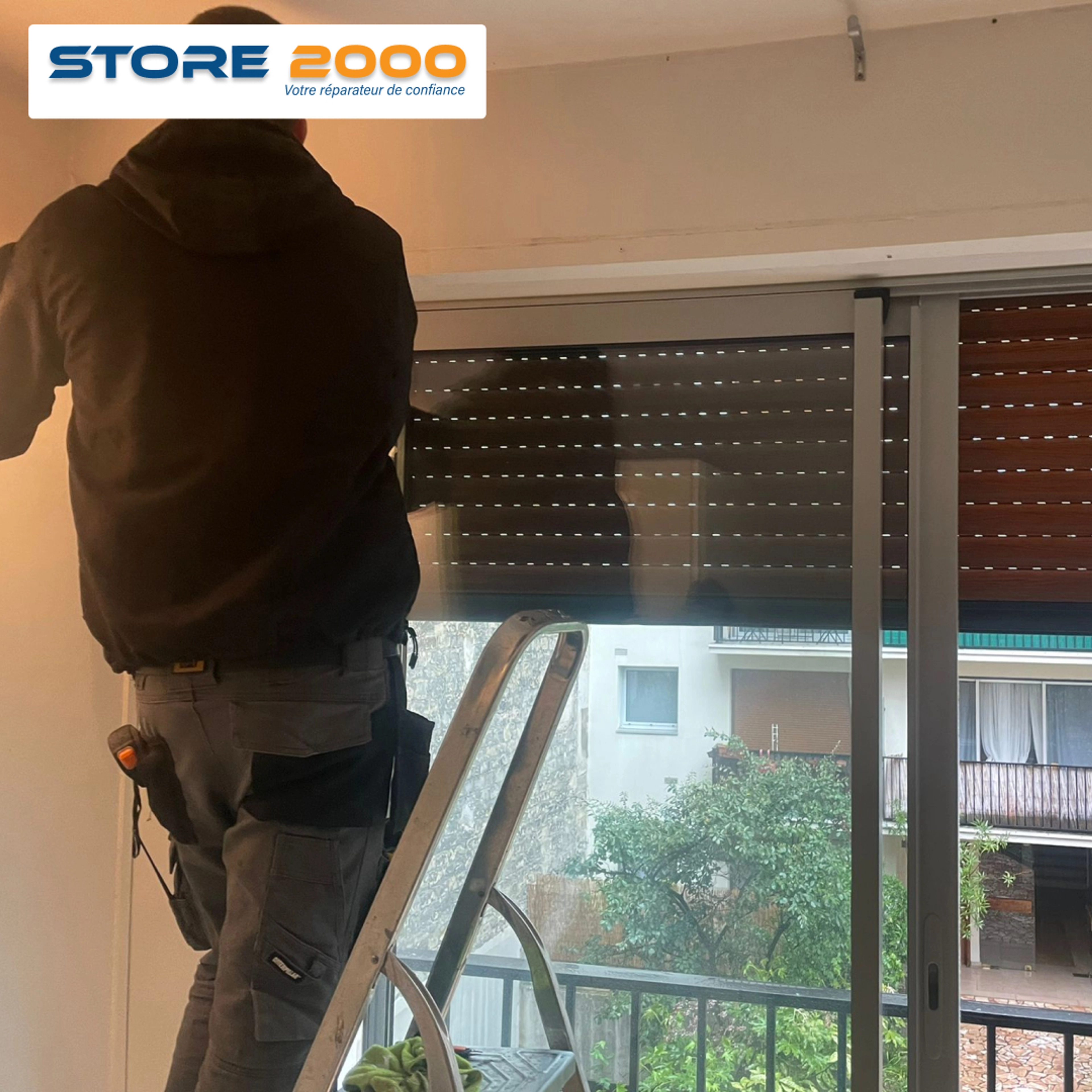 Volet roulant cassé : comprendre l’impact réel des contraintes mécaniques répétées