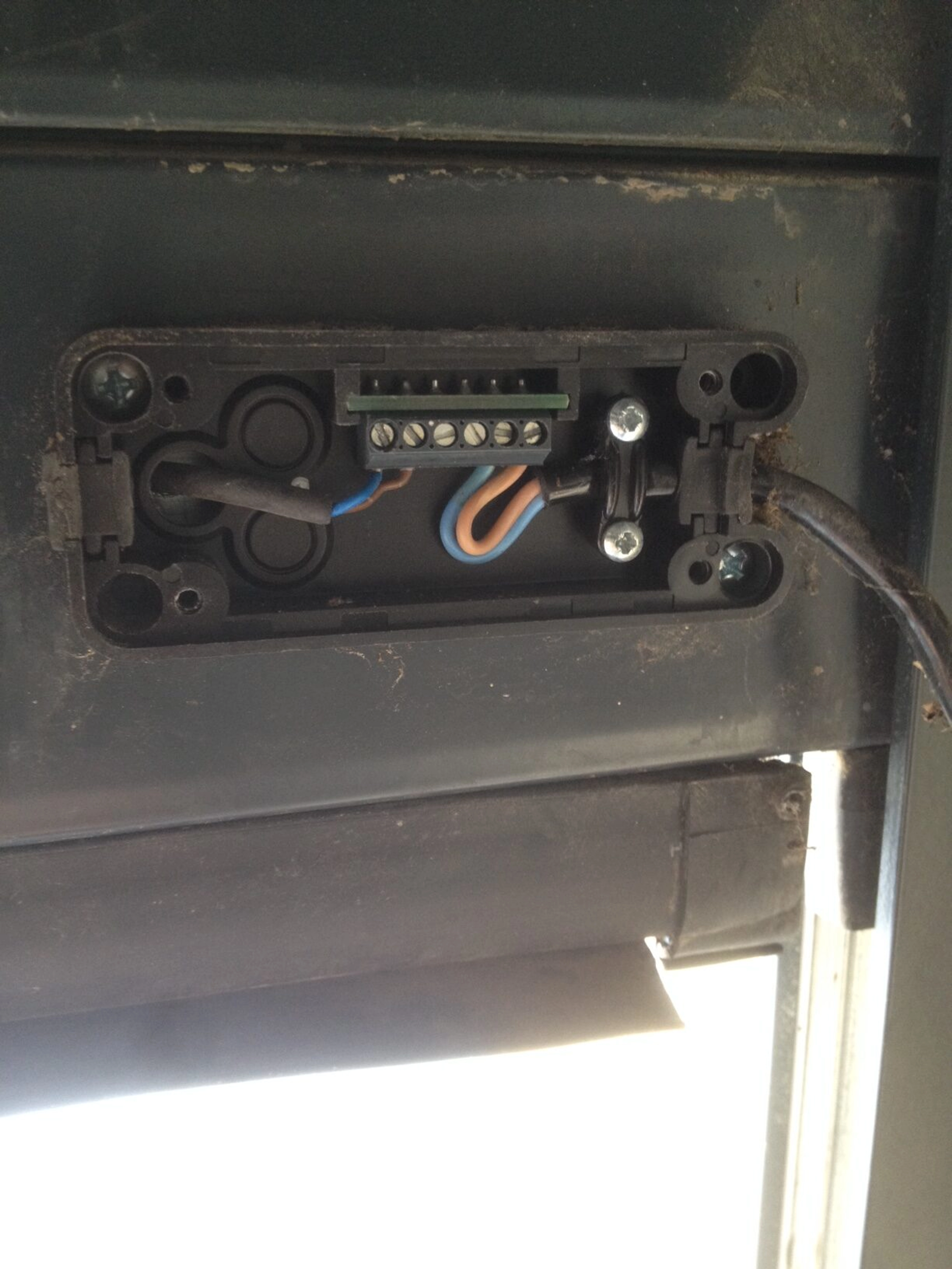 Branchement barre palpeuse Somfy pour porte de garage