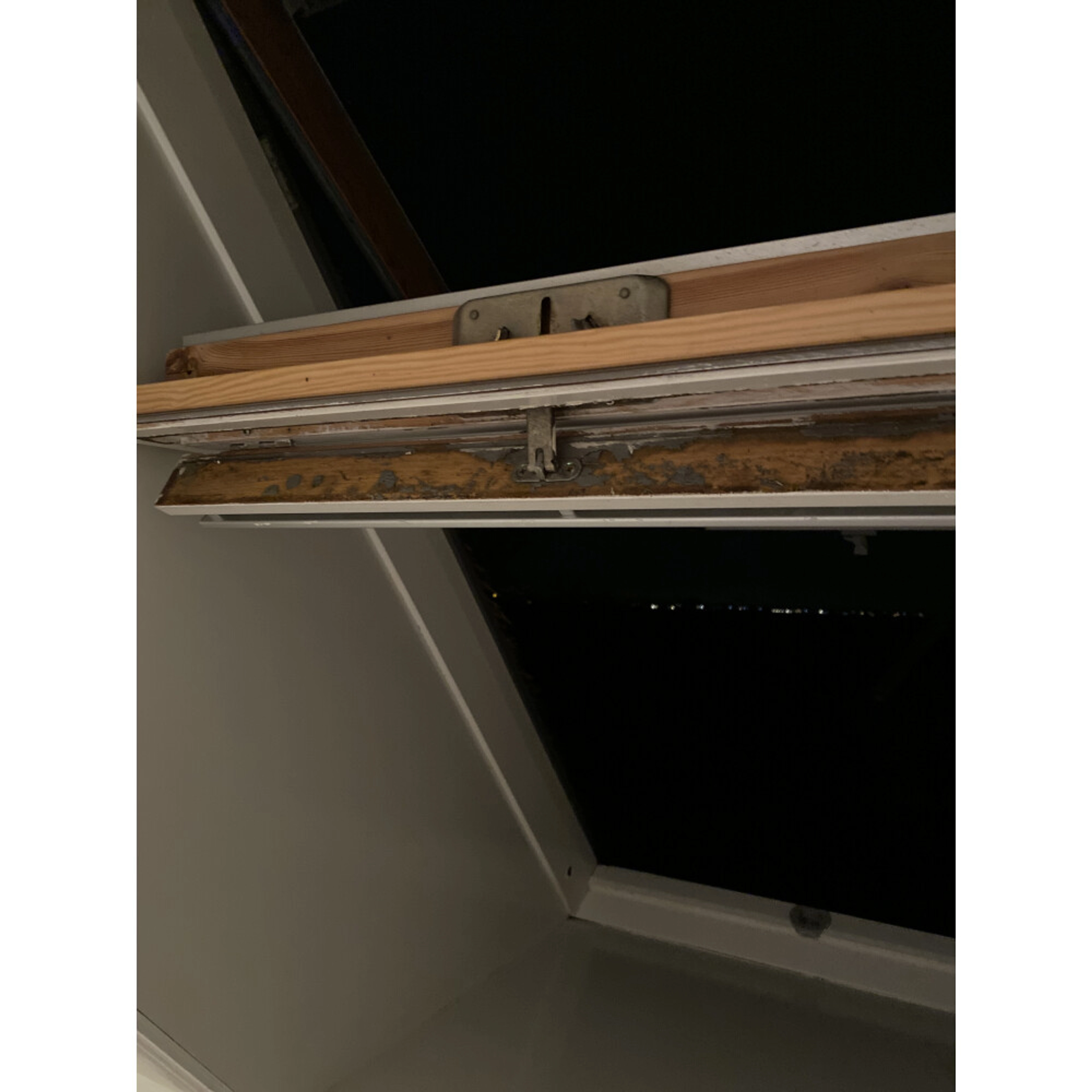 Clapet ventilation Velux toujours ouvert : Nos solutions