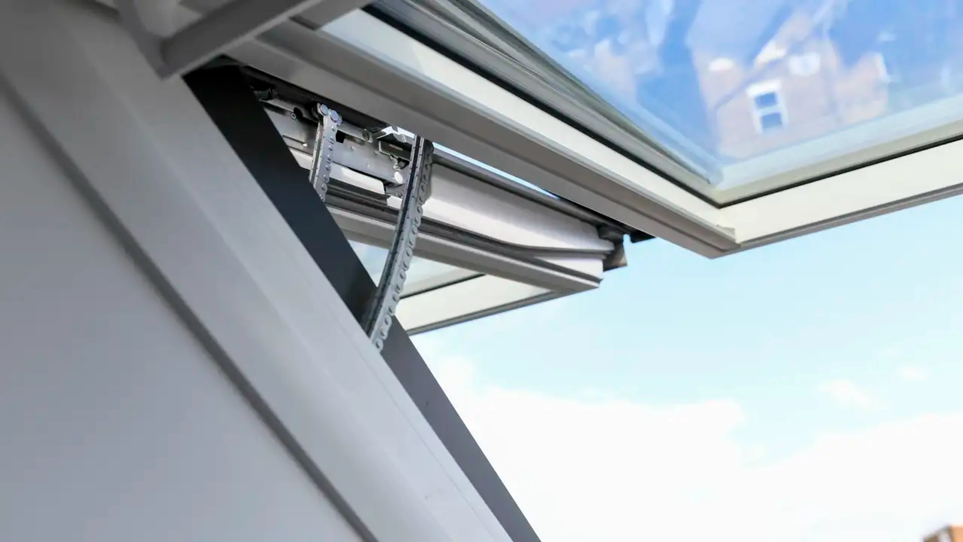 Clapet ventilation Velux toujours ouvert : Nos solutions